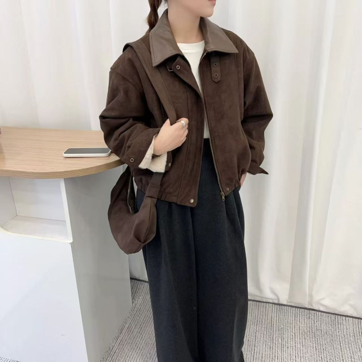 皮翻领加绒保暖夹克上衣
