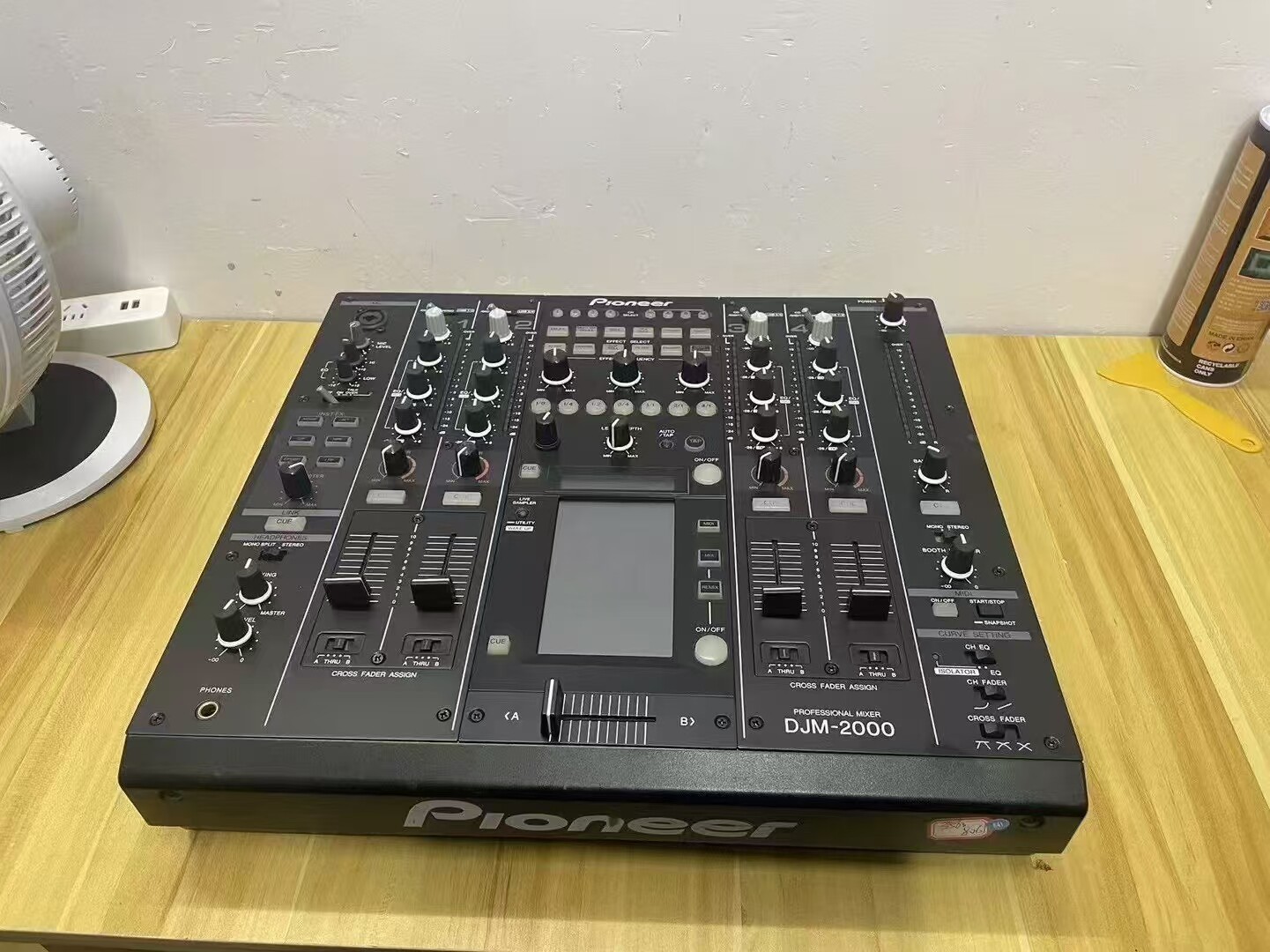 先锋DJM-20200打一代混音台