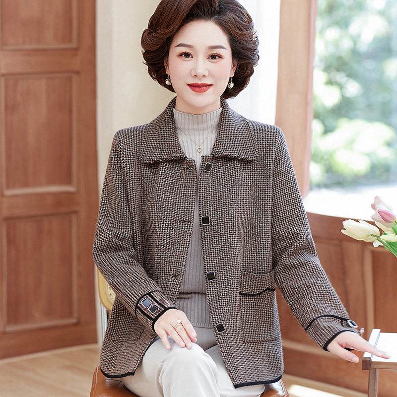 中年女装宽松小西装2024新款妈妈春秋千鸟格短外套中老年针织上衣