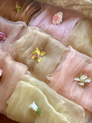 Rosemary束【淡琉璃】春日植物染雾感软纱真丝围巾披肩