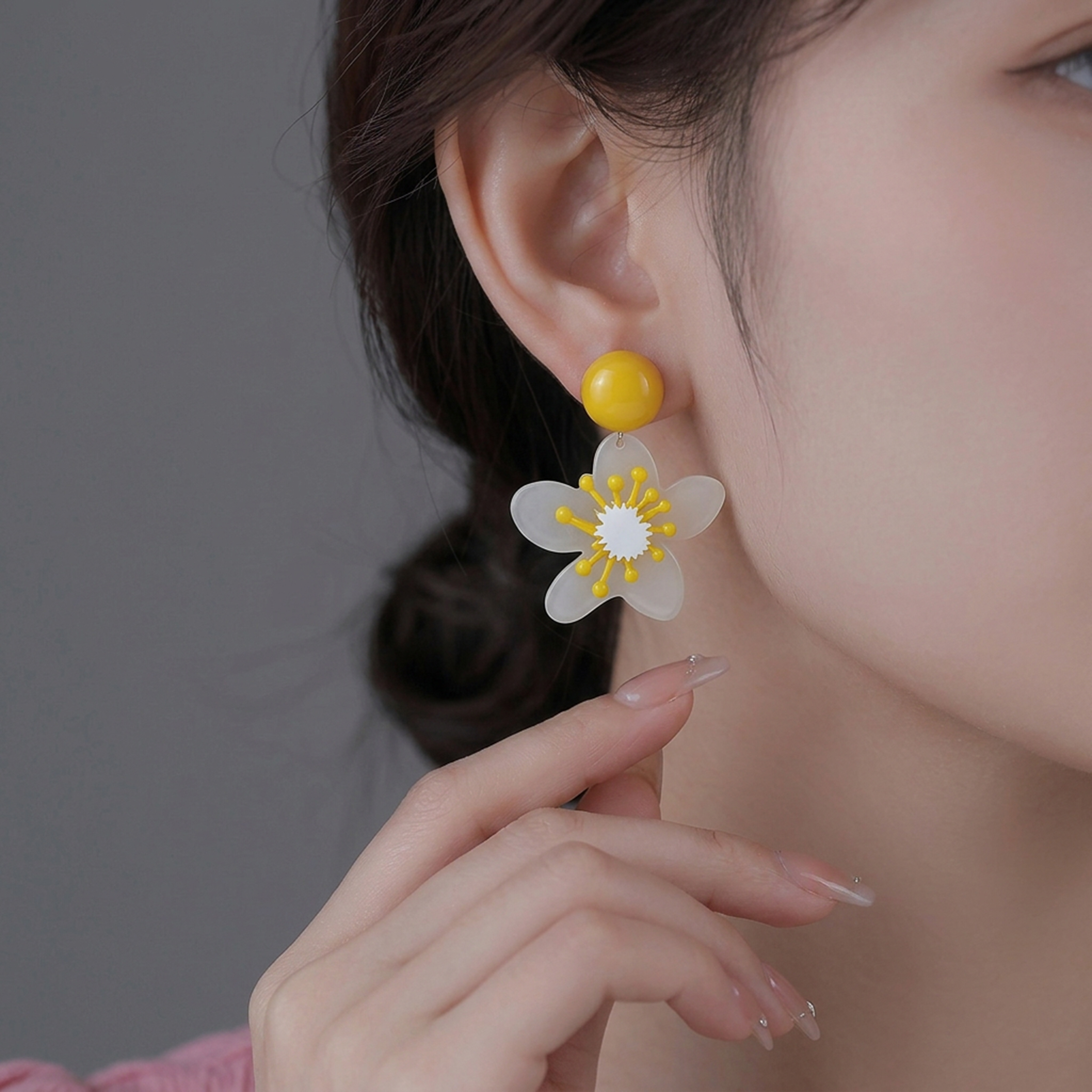 MEILAIFUREN奶系花朵耳钉度假