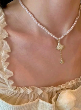 鱼尾轻奢气质颈链时尚珍珠
