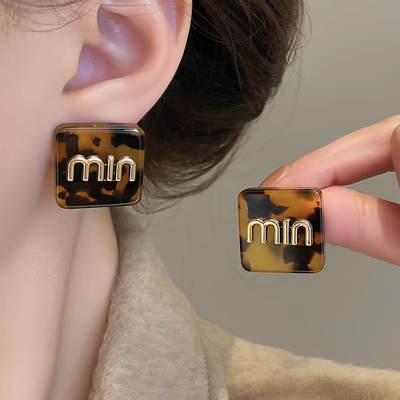 顺丰包邮时尚个性豹纹字母耳钉女