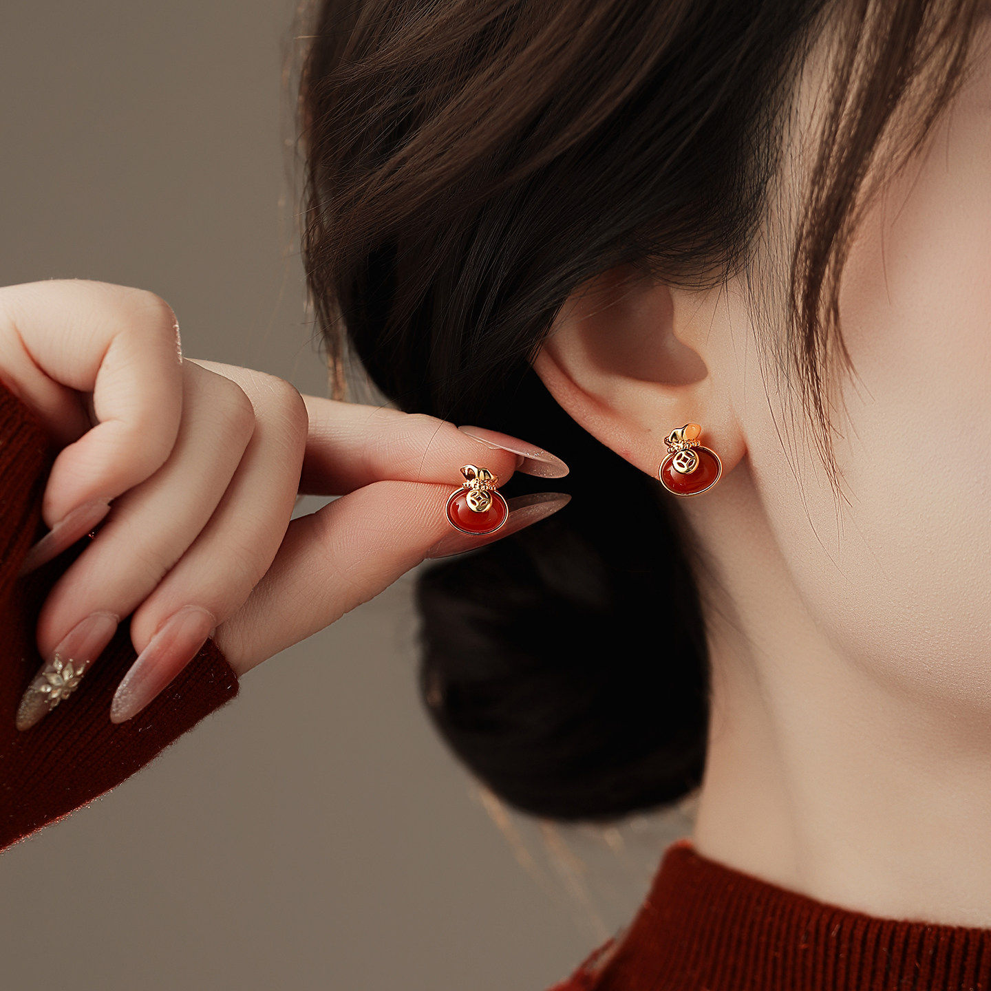 MEILAIFUREN高端定制红色玛瑙钱币福袋耳钉轻奢高级感气质耳环