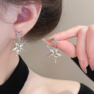 MEILAIFUREN高端定制2025新款高级感星星耳环女时尚百搭两戴耳钉