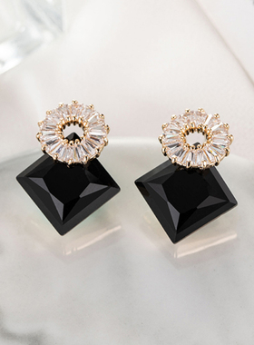 MEILAIFUREN高端定制 红色新年耳环锆石耳钉纯银韩国网红耳坠