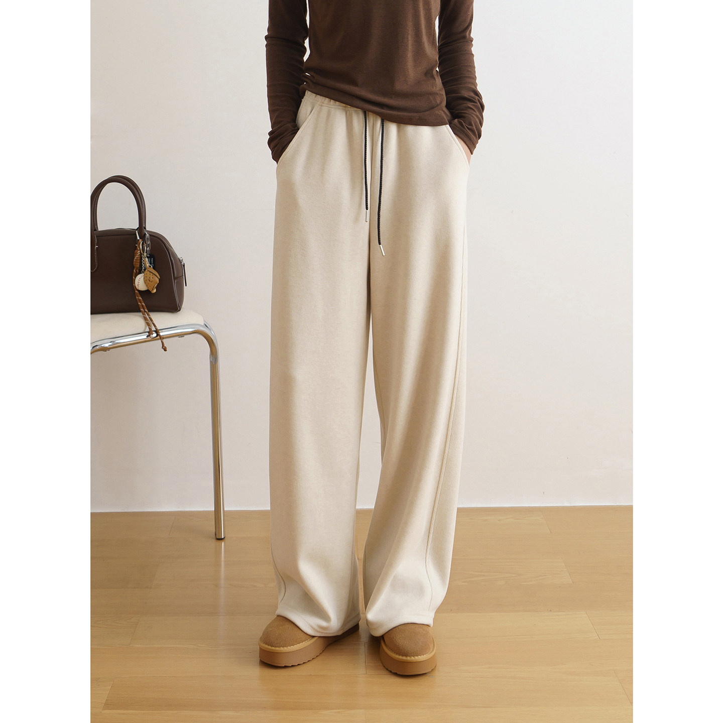 floradance软糯抽绳直筒阔腿裤女2025冬高腰宽松遮胯显瘦卫裤,女装/女士精品,休闲裤,淘宝优惠券,粉丝福利购,淘宝优惠卷