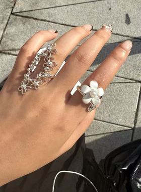 韩系高质感镂空花朵菱形环绕精致戒指甜美百搭配饰