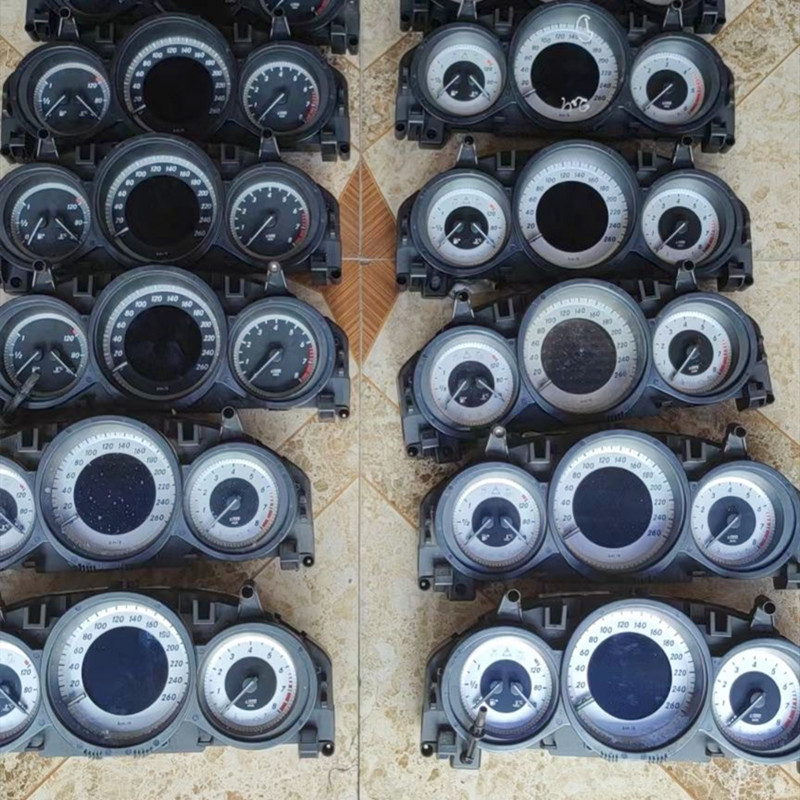 适用奔驰c180 c200 c260 c300 c63仪表盘转速表总成拆车