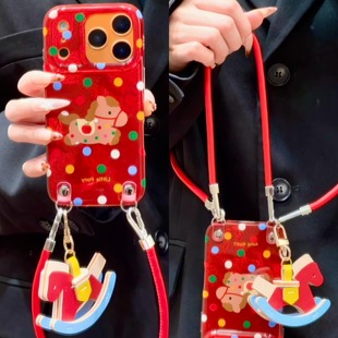 新年红色波点小马手拎斜挎长绳适用苹果17promax手机壳iphone16新款15pro女款14pm全包保护壳