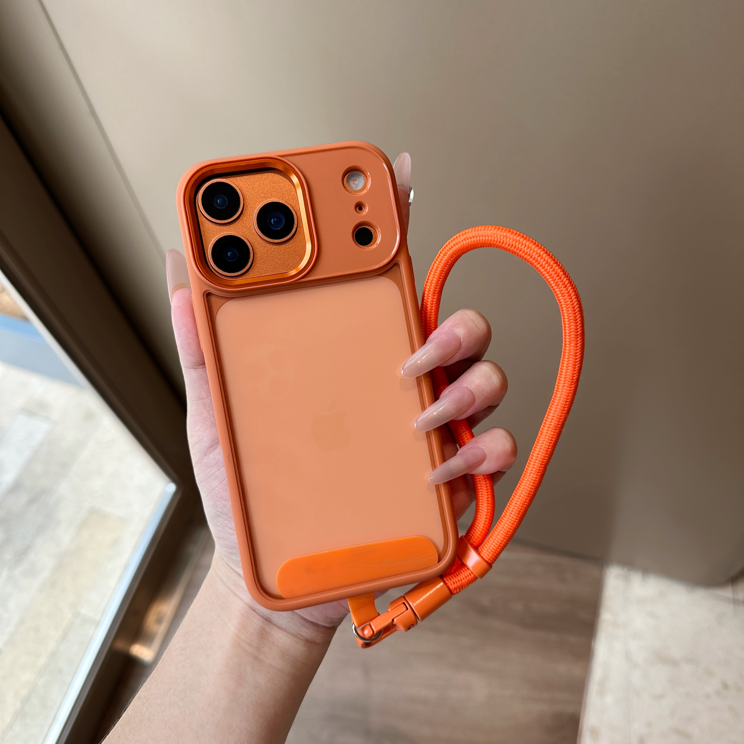 适用苹果17Promax手机壳iPhone16保护套15新款小众设计轻奢高级感爱心橙透明硬壳手提绳气质防摔外壳气质女款