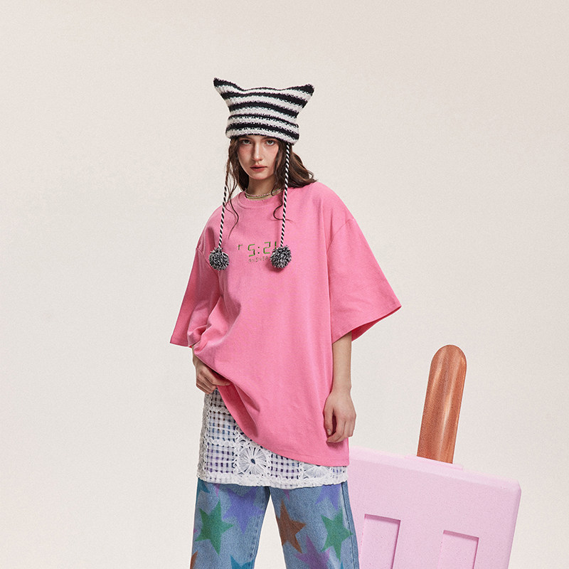 外模图T129夏款数字刺绣T恤P60，女装T恤，新杭派391(FUSEEHO 391)