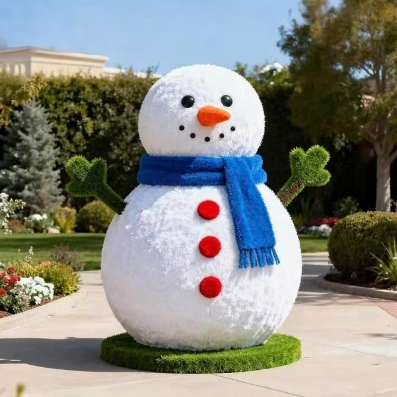 大型雪人景观雕塑景区滑雪场圣诞节网红打卡摆件仿真绿雕雪人造型