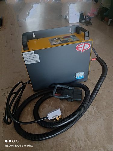 中力电动叉车esch48v100a