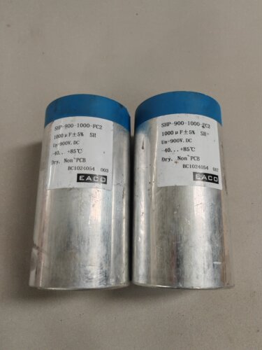 EACO高压薄膜无极电容900V 1000UF 体积：95*180mm 一只40元