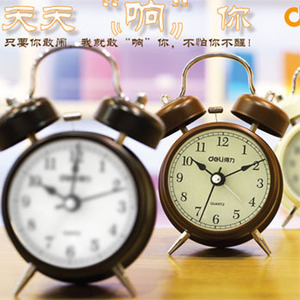 多省包邮得力儿童学生闹钟9024卧室床头静音小闹钟迷你电子钟