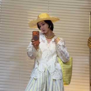 【大宅门】尾盘大码 定位刺绣宽松大版外套女 260419