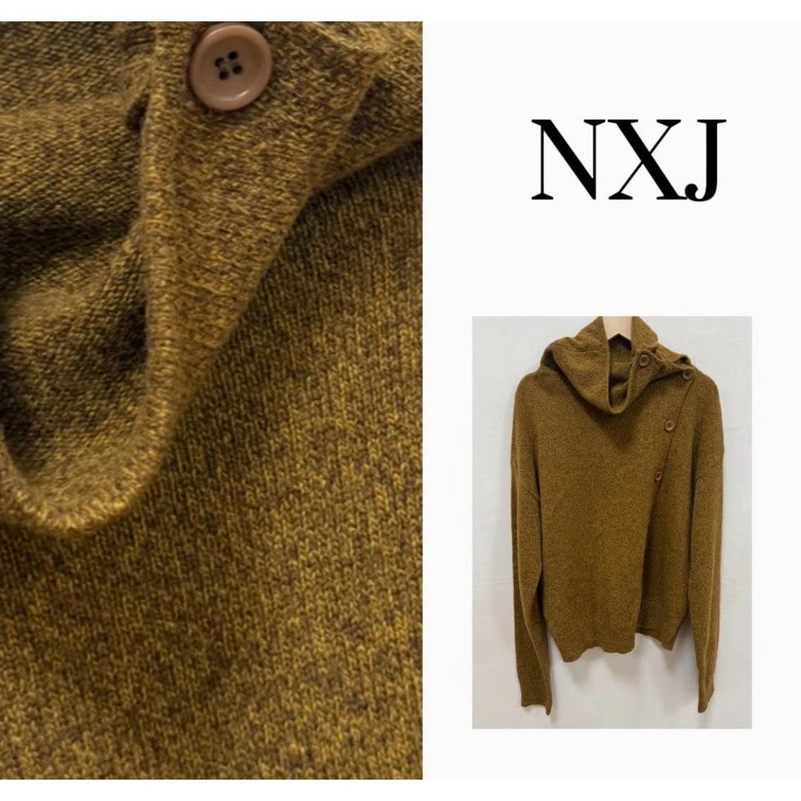 NXJ【时髦担当】微胖大码 设计师款斜扣高领打底上衣 251162