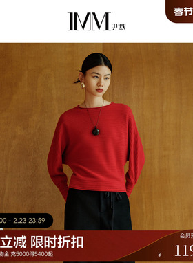 IMM尹默2025年春羊毛混纺大红色蝙蝠袖宽松圆领毛针织衫上衣女