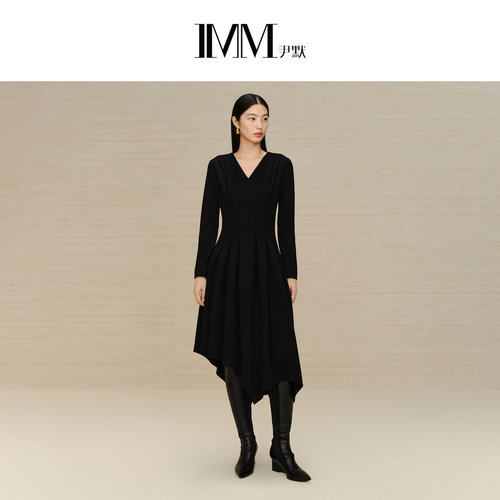 imm尹默羊毛V领显瘦连衣裙