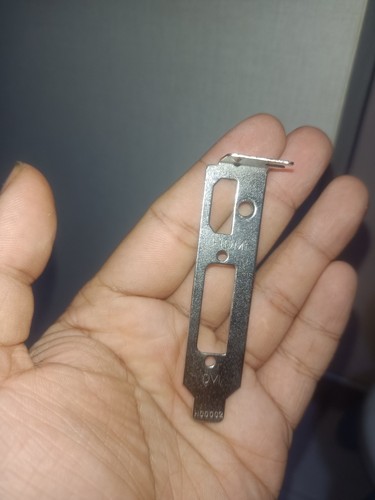 1030显卡半高挡板 8cm用于半高机箱 GT 710 730