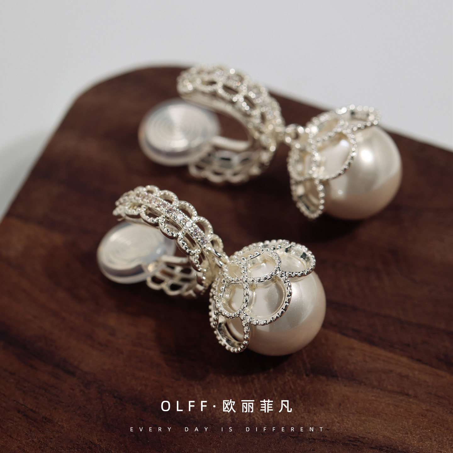 无痛蕾丝珍珠无耳洞蚊香盘耳夹