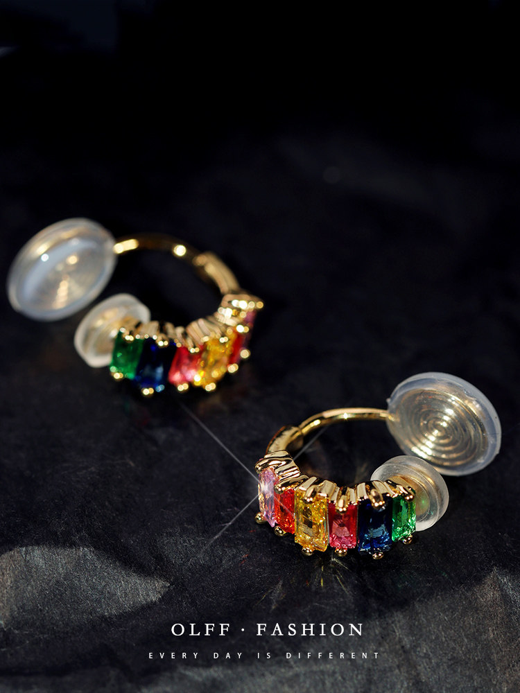 不痛不掉双面胶垫耳夹彩虹方锆无耳洞一体式蚊香盘耳夹银针高级感,饰品/流行首饰/时尚饰品新,耳夹,淘宝优惠券,粉丝福利购,淘宝优惠卷