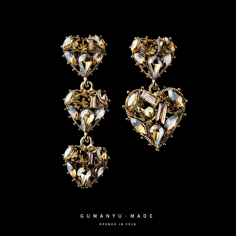 古鳗鱼 不对称爱心锆石耳钉轻奢巴洛克S925银针心形宝石耳饰耳环