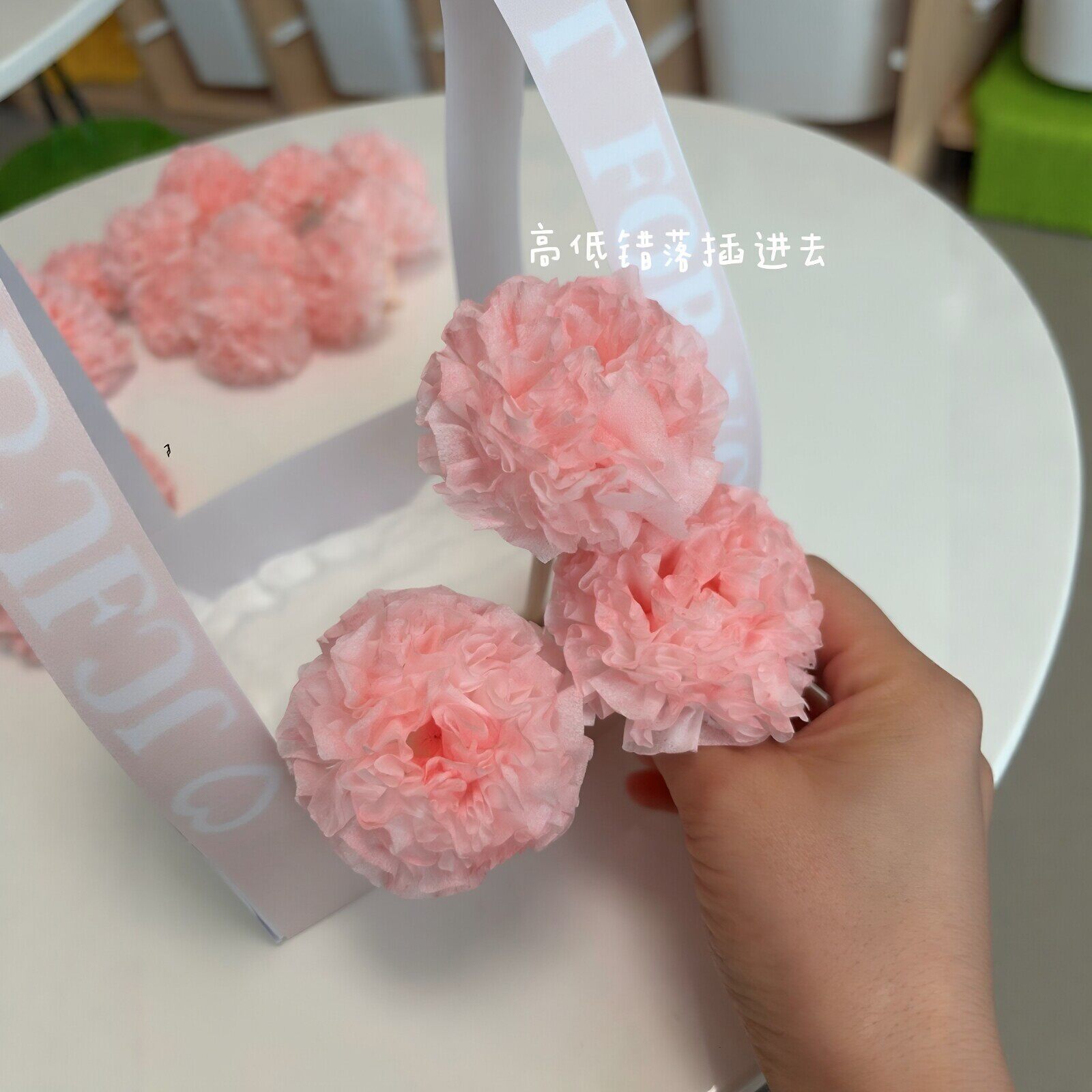 纸巾康乃馨花篮手工diy材