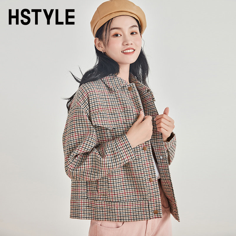 韩都衣舍2023秋冬新款复古格子上衣女气质矮个子短款毛呢外套