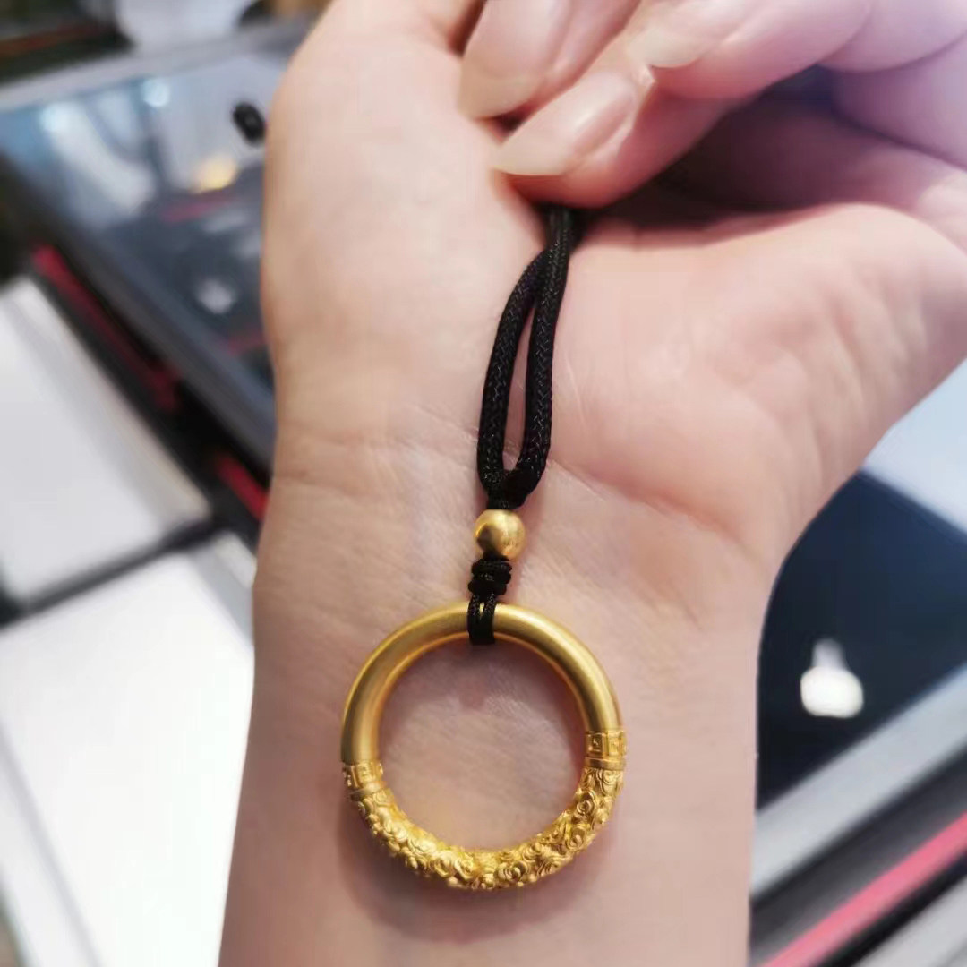 清仓捡漏 好货精选 清仓处理洗澡不用摘百搭黄金色项链吊坠不掉色