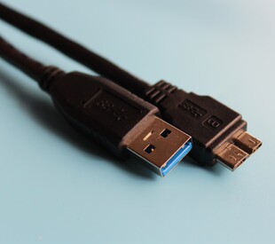 TOSHIBA东芝新黑甲虫1TB/2TB/500GB/1T移动硬盘数据线专用USB3.0