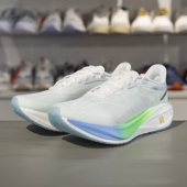 轻量高回弹运动鞋 女鞋 超䨻跑步鞋 李宁飞电5CHALLENGER