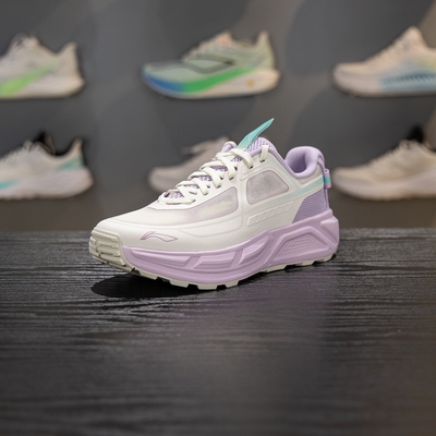 李宁女子减震回弹清凉科技