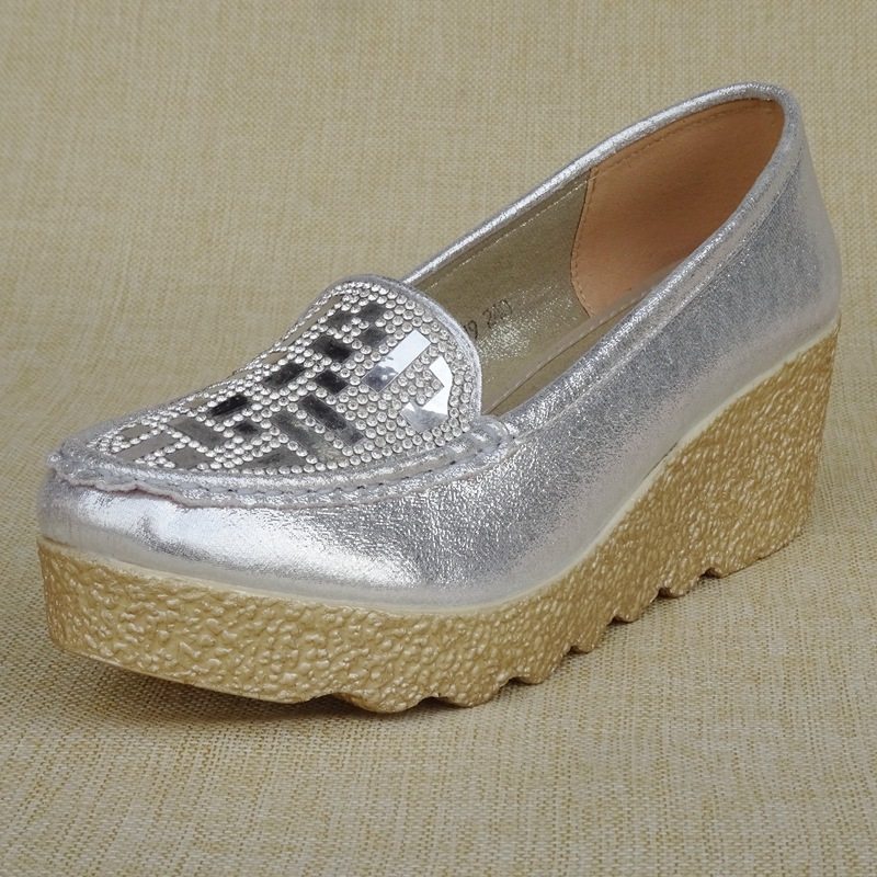 老北京布鞋女春季坡高跟厚底时尚款松糕鞋轻便舒适软底防滑休闲鞋