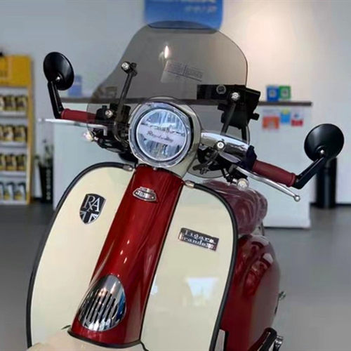 英伦复古踏板挡风玻璃