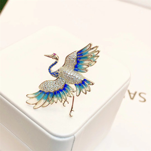 中国风国潮奢华丹顶鹤胸针珐琅渐变色古典优雅领扣小众设计感配饰