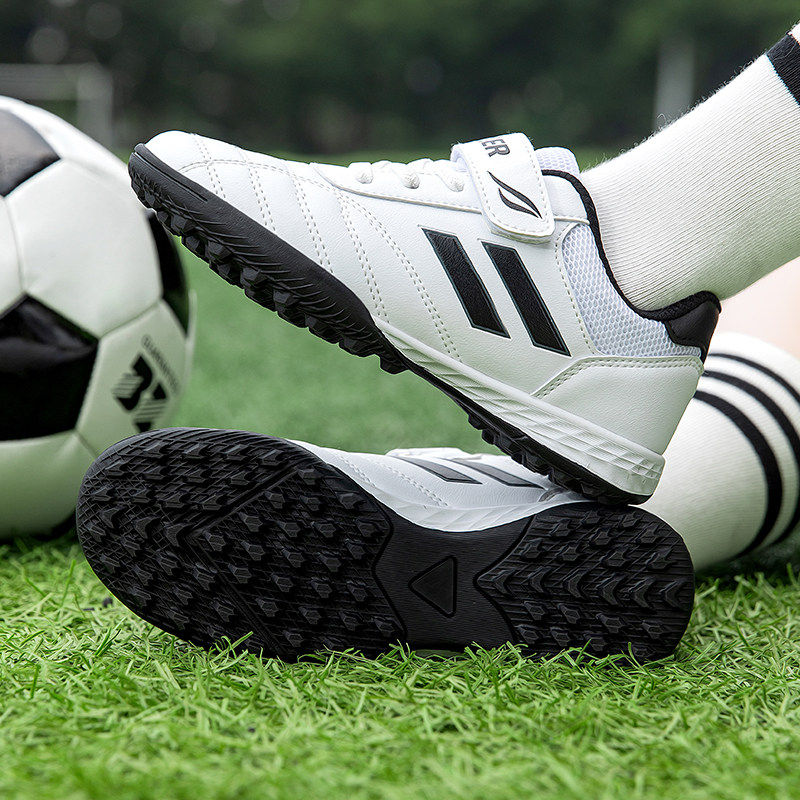 专业女生足球鞋碎钉TF儿童训练鞋中小学生短钉男童女童女孩运动鞋,运动鞋new,足球鞋,淘宝优惠券,粉丝福利购,淘宝优惠卷