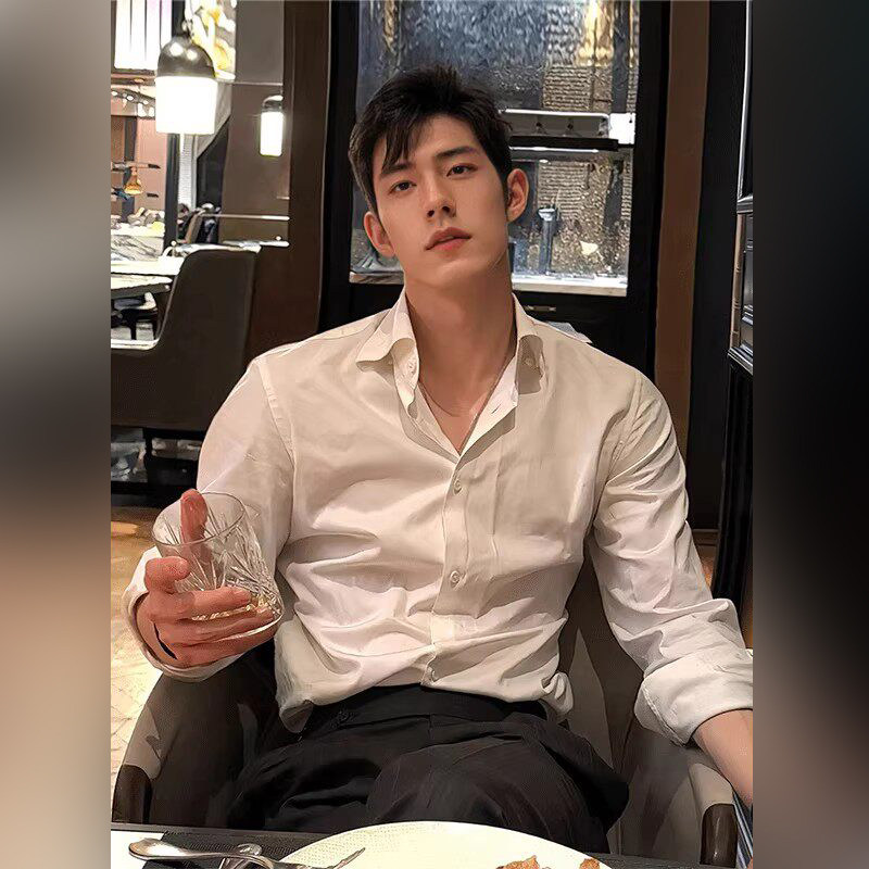 轻奢英伦雅痞长袖衬衫男款春季禁欲系修身内搭叠穿衬衣人夫感外套