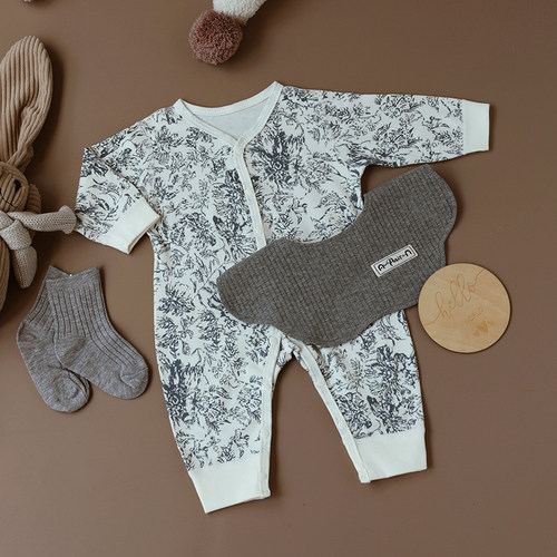 婴儿连体衣春秋纯棉无骨