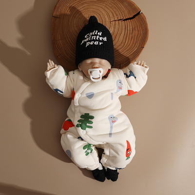 婴儿夹棉衣服秋冬季加厚连体衣