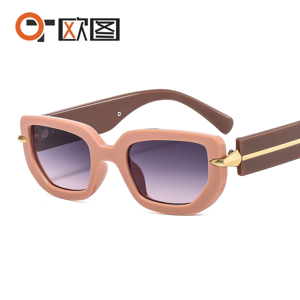 欧图夏季新款小框箭头装饰时尚潮男女个性太阳镜ins网红百搭墨镜