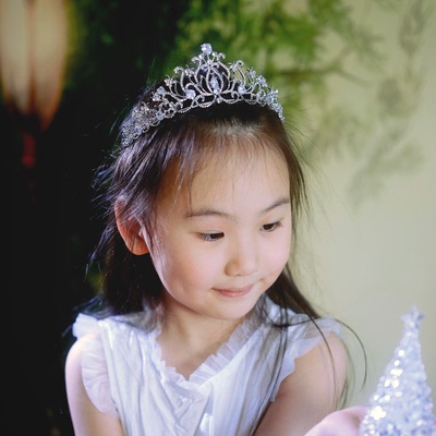 高端公主皇冠头饰儿童生日水晶王冠女孩舞台演出芭蕾主持走秀大气