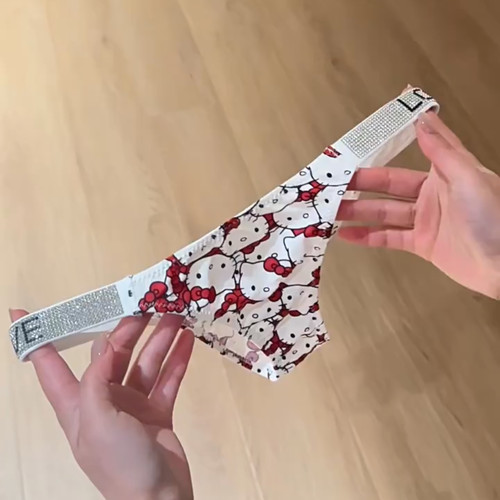 HelloKitty凯蒂猫～可爱甜美性感水钻内裤女士日系纯欲三角裤低腰