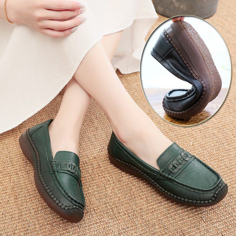 妈妈鞋舒适牛筋软底女绿色休闲单鞋真皮中老年一脚蹬低跟老人皮鞋