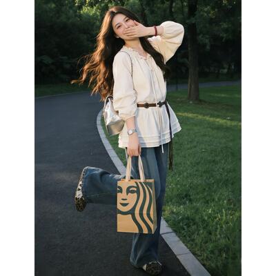 杏色木耳边长袖衬衫配腰带