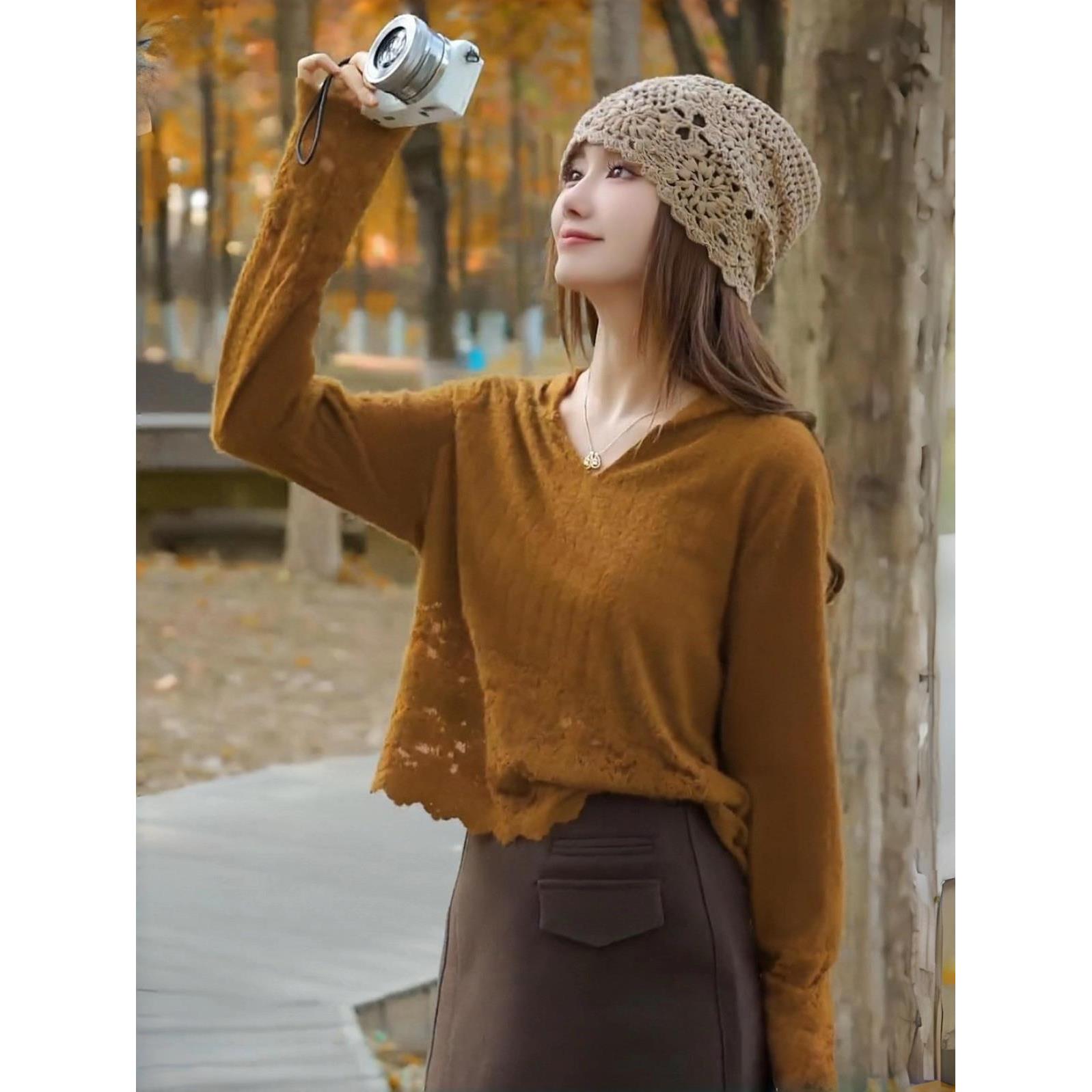 巨好看镂空蕾丝连帽针织衫