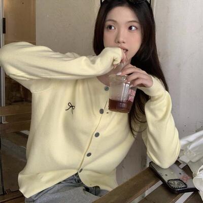 宽松黄色蝴蝶结刺绣针织开衫外套