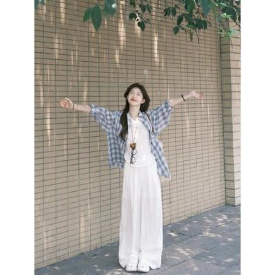 格纹衬衫白色内搭阔腿裤
