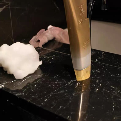 日本委托代买XLUXES细胞精华洗面奶女深层清洁补水洁面白120g